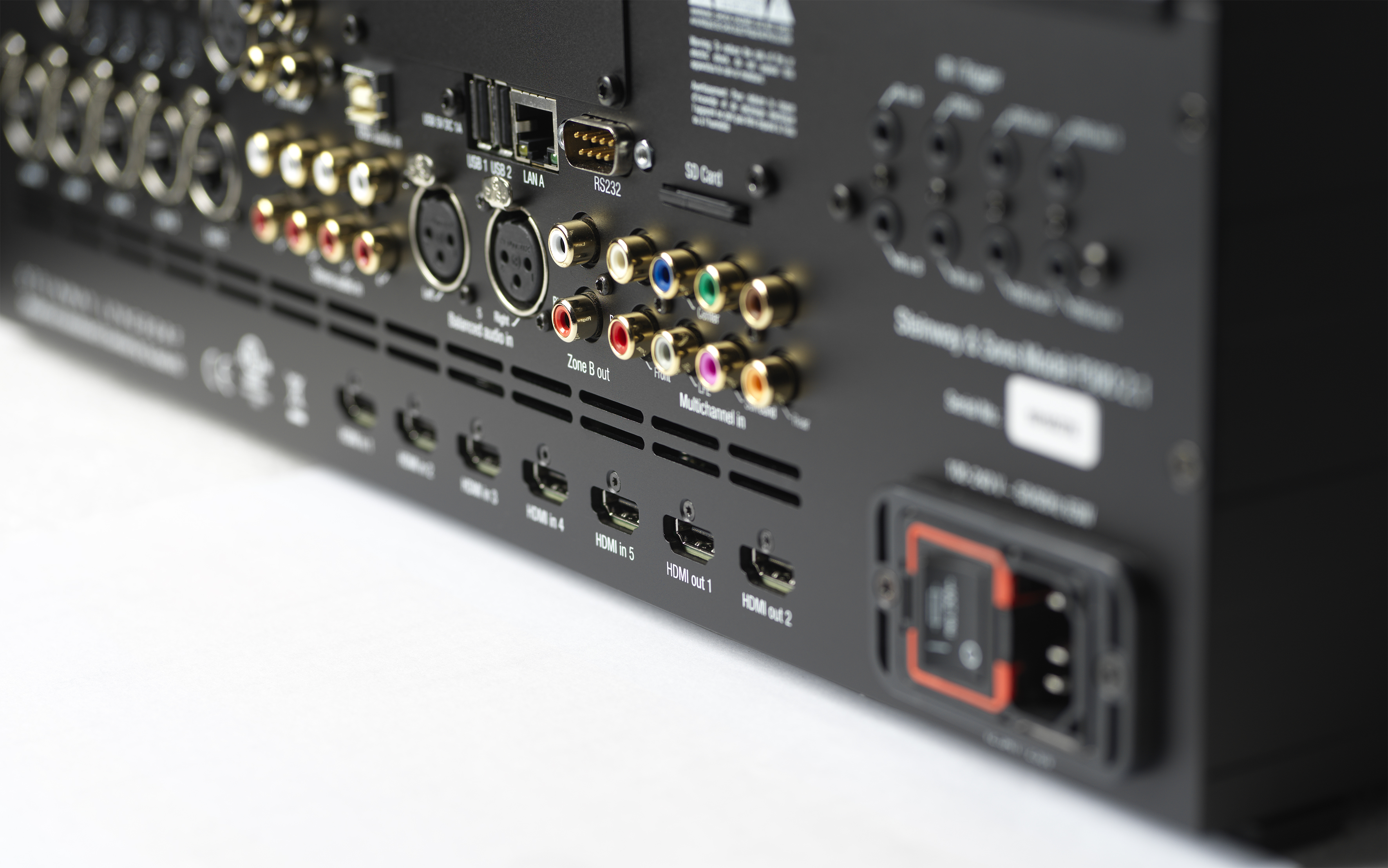 Steinway Lyngdorf P300 2.1 — alternative product view